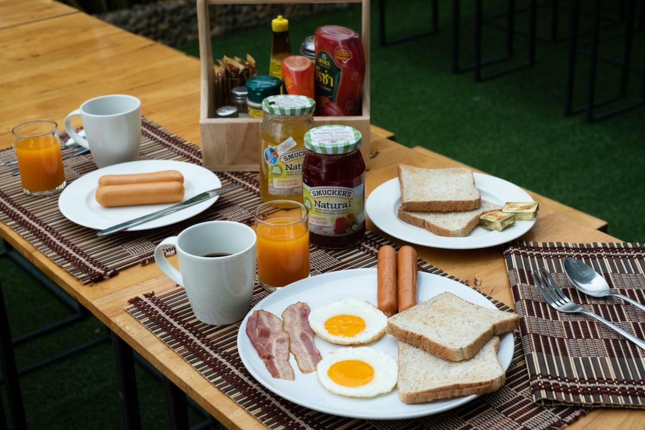 Km Hotel Csiangmaj Kültér fotó