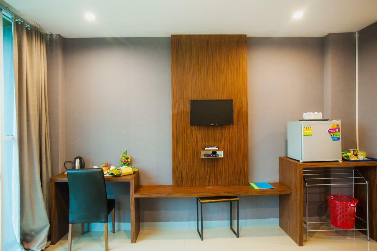 Km Hotel Csiangmaj Kültér fotó
