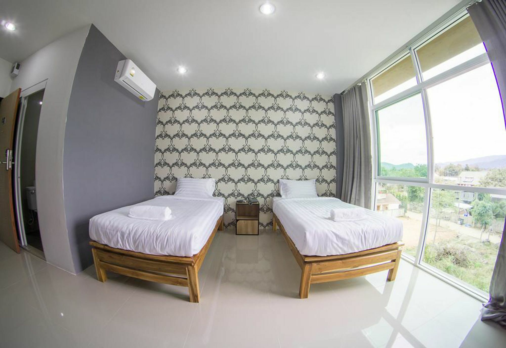 Km Hotel Csiangmaj Kültér fotó