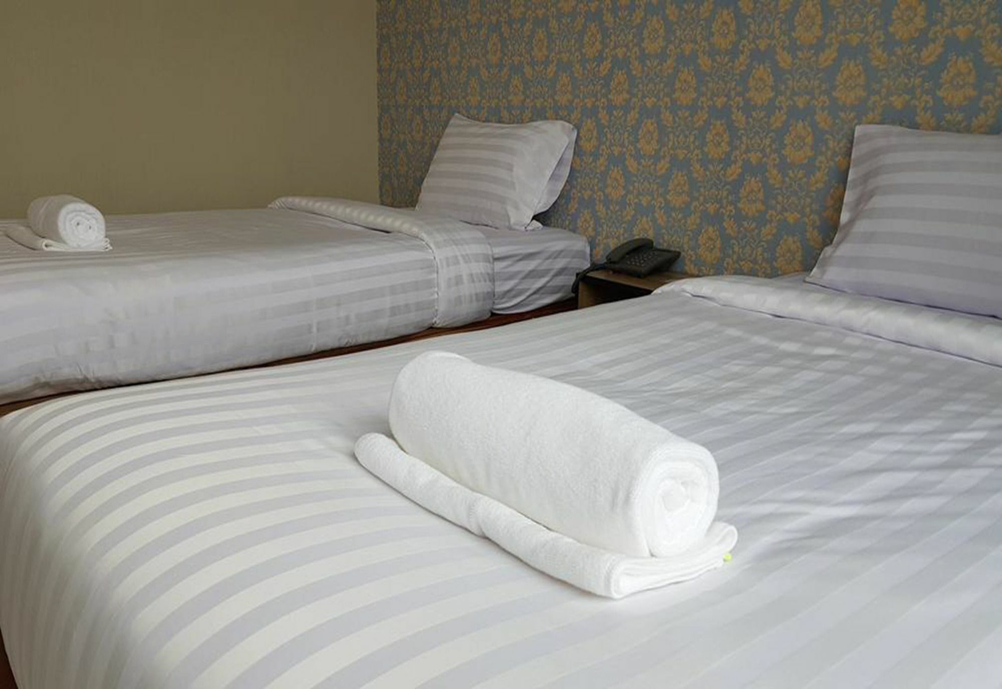 Km Hotel Csiangmaj Kültér fotó