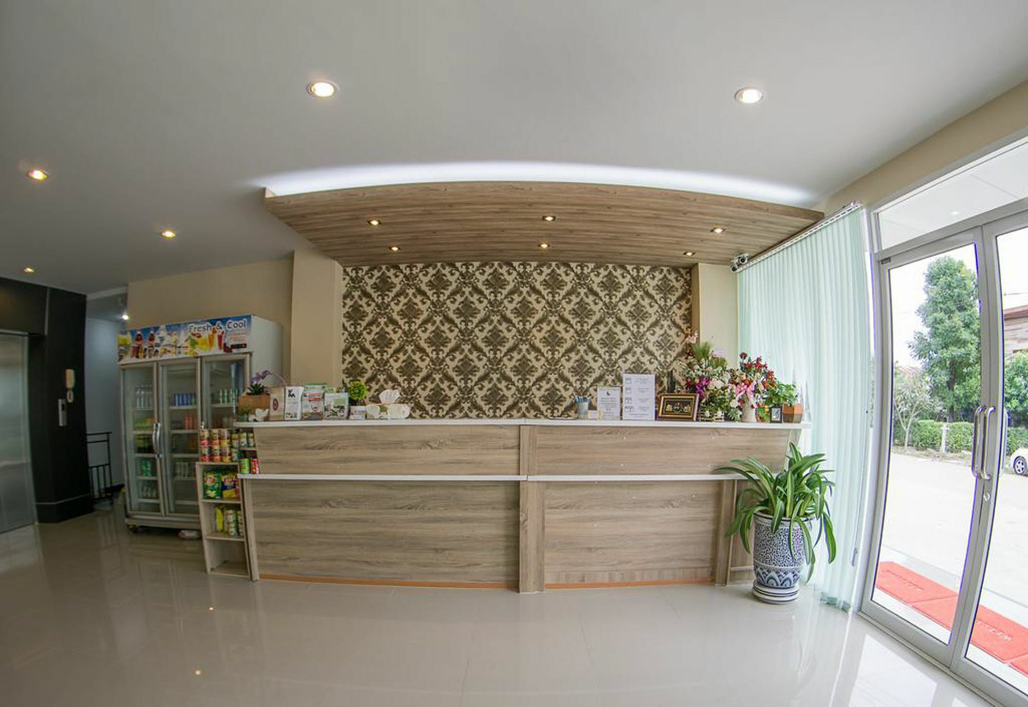 Km Hotel Csiangmaj Kültér fotó