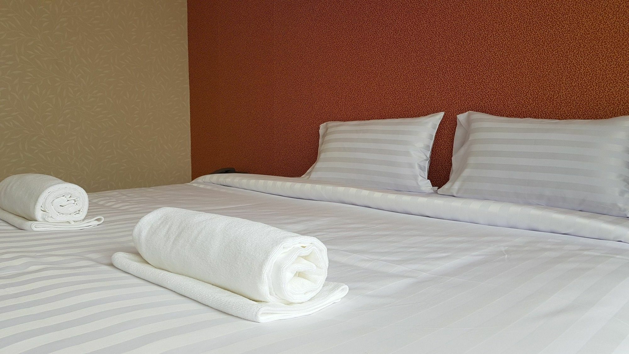 Km Hotel Csiangmaj Kültér fotó