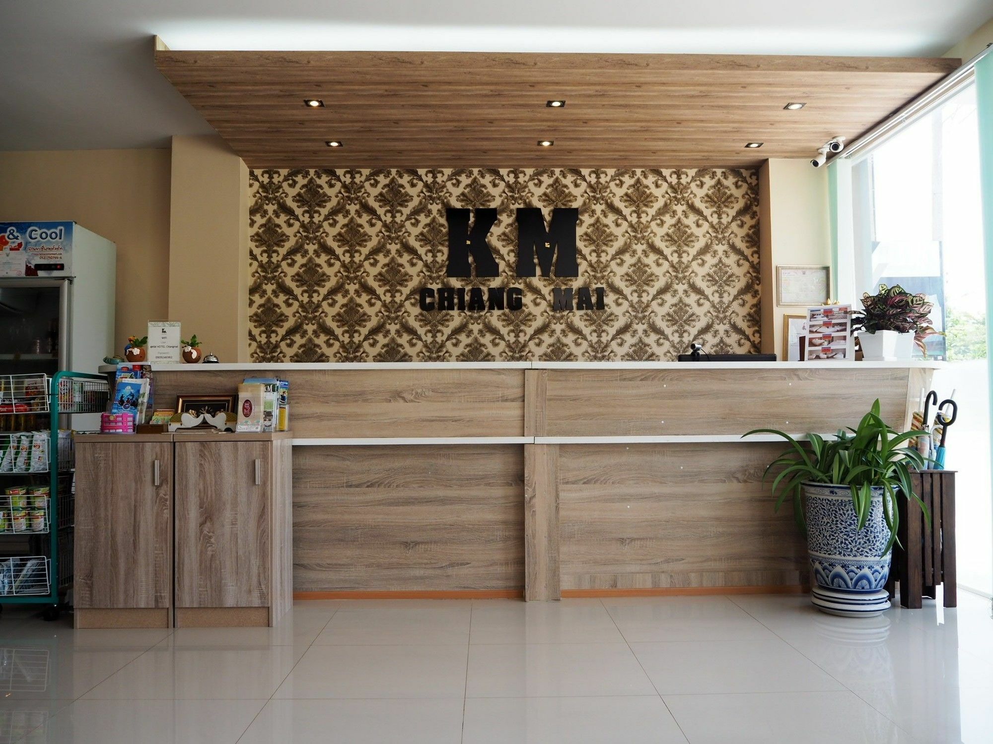 Km Hotel Csiangmaj Kültér fotó