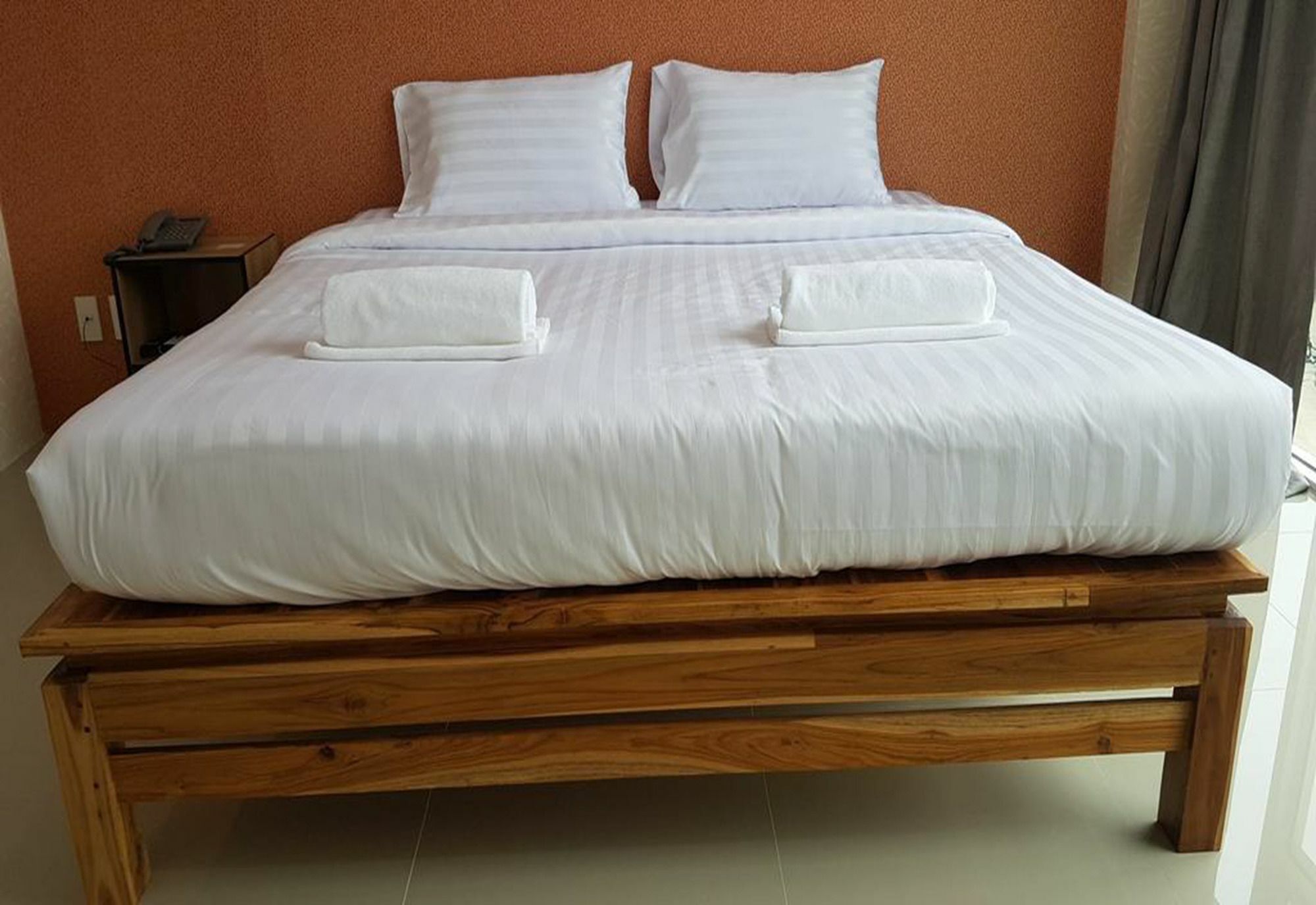 Km Hotel Csiangmaj Kültér fotó