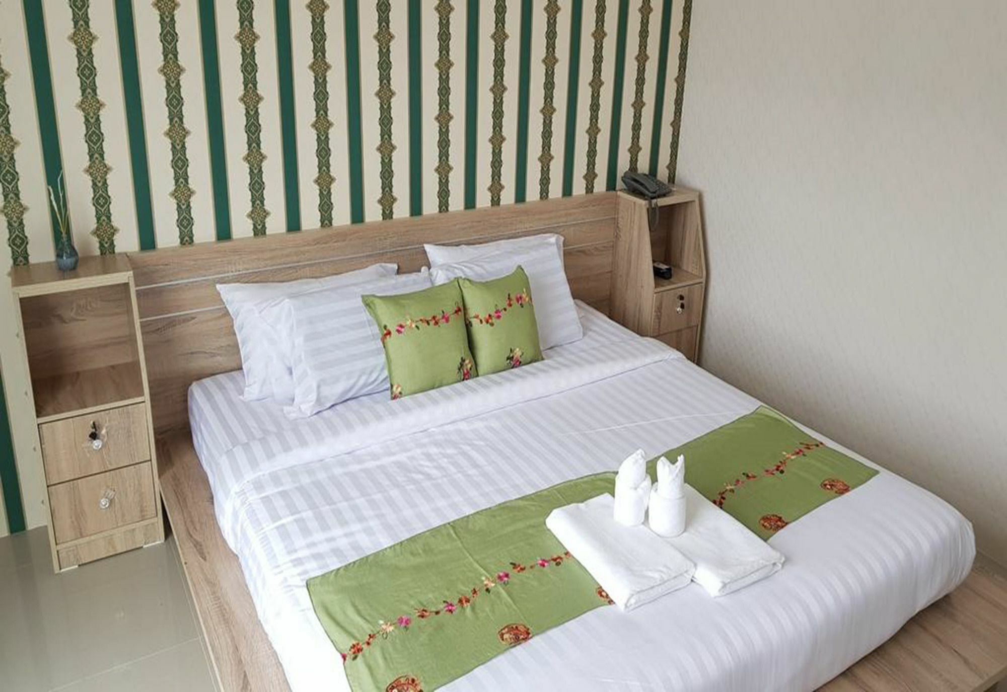 Km Hotel Csiangmaj Kültér fotó